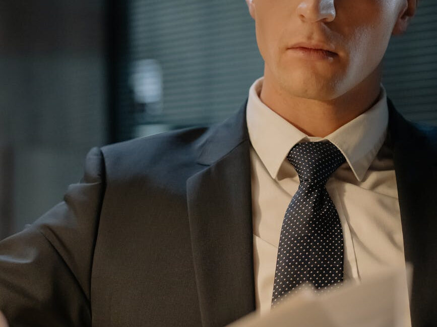 Upadłość konsumencka bez tajemnic. 7 rzeczy, które musisz wiedzieć, zanim złożysz wniosek